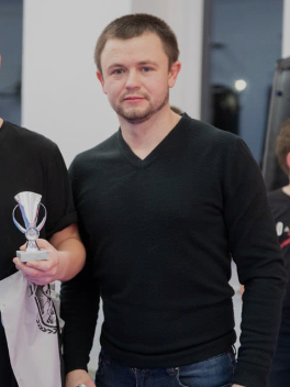 Sergey Pavlun, trenér juniorů, specialista na trénink mladých boxerů.